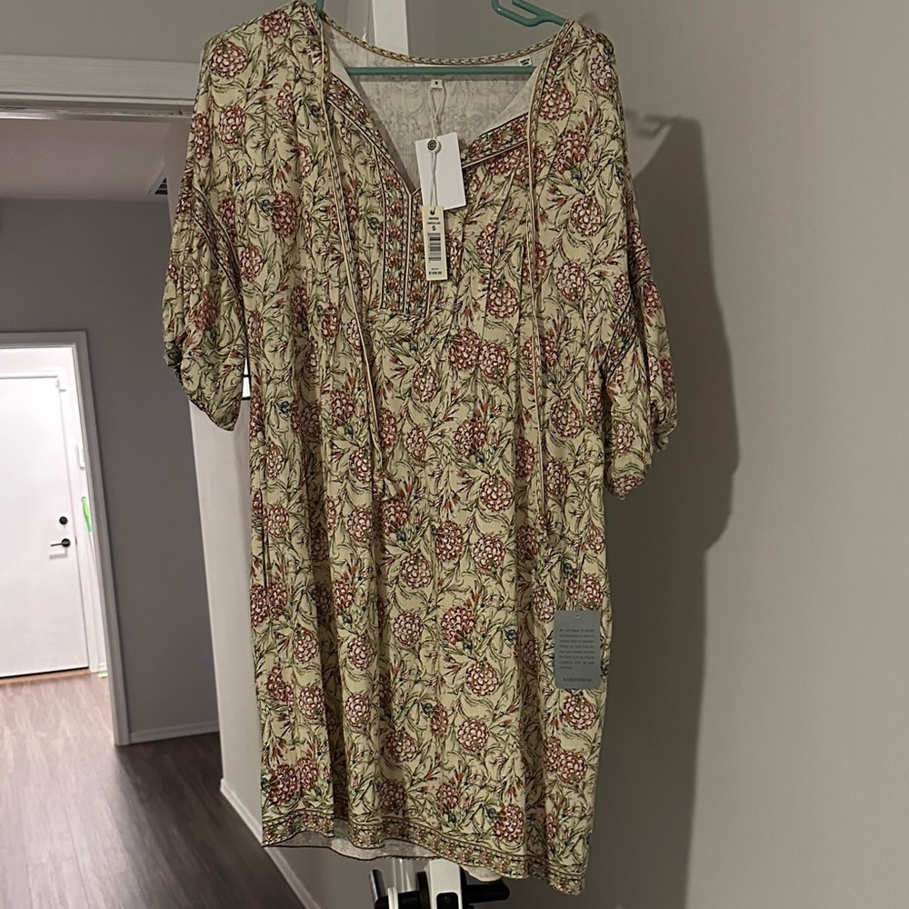 Max Studio Floral Print Dress - Cream and Red